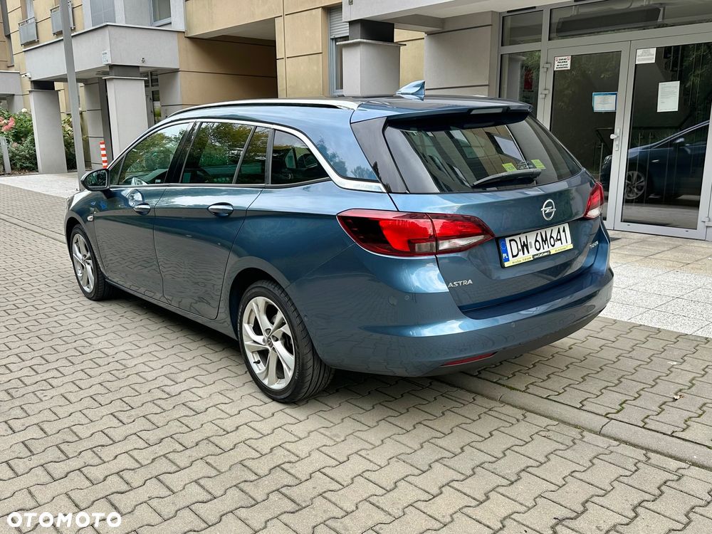 Opel Astra - 4