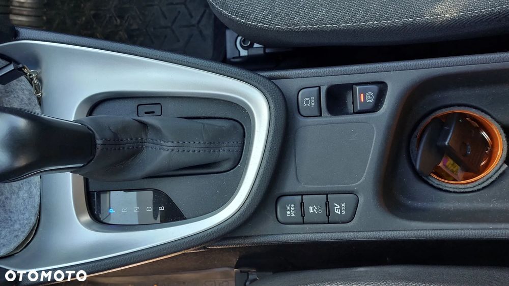 Toyota Yaris Cross - 30