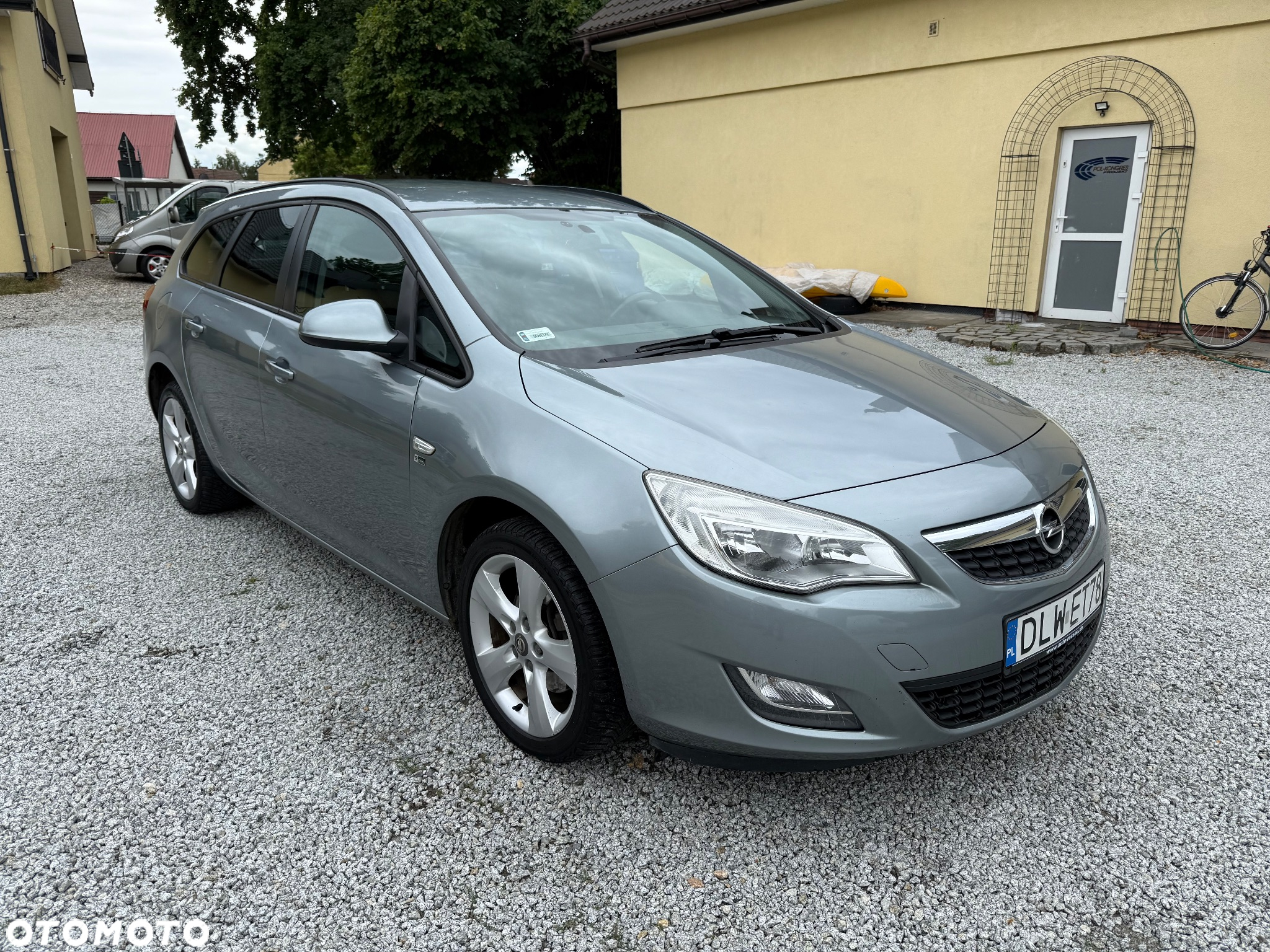 Opel Astra 1.7 CDTI DPF ecoFLEX Sports TourerStart/Stop 105g 150 Jahre - 2
