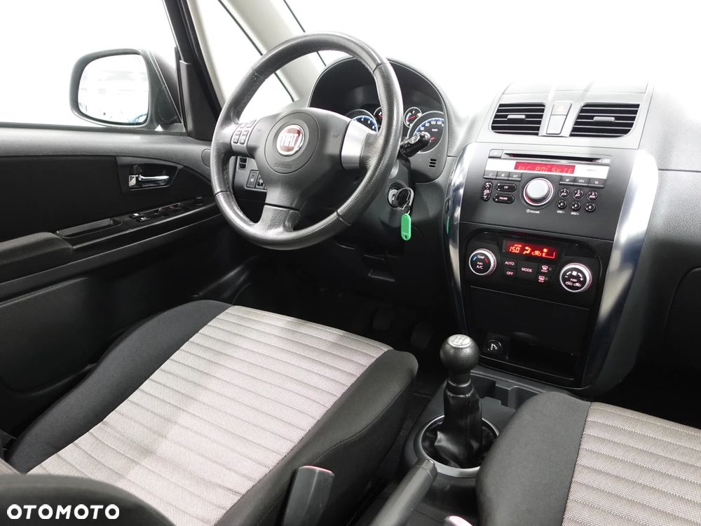 Fiat Sedici 1.6 16V 4x2 Emotion - 33