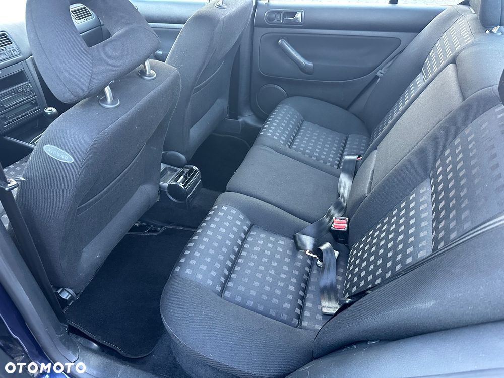 Volkswagen Bora - 10