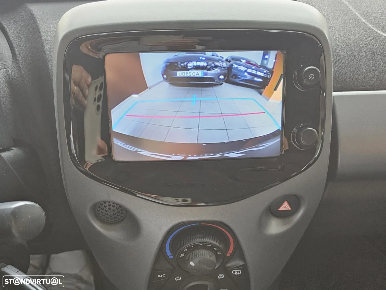 Toyota Aygo 1.0 X-Play+X-Touch - 5