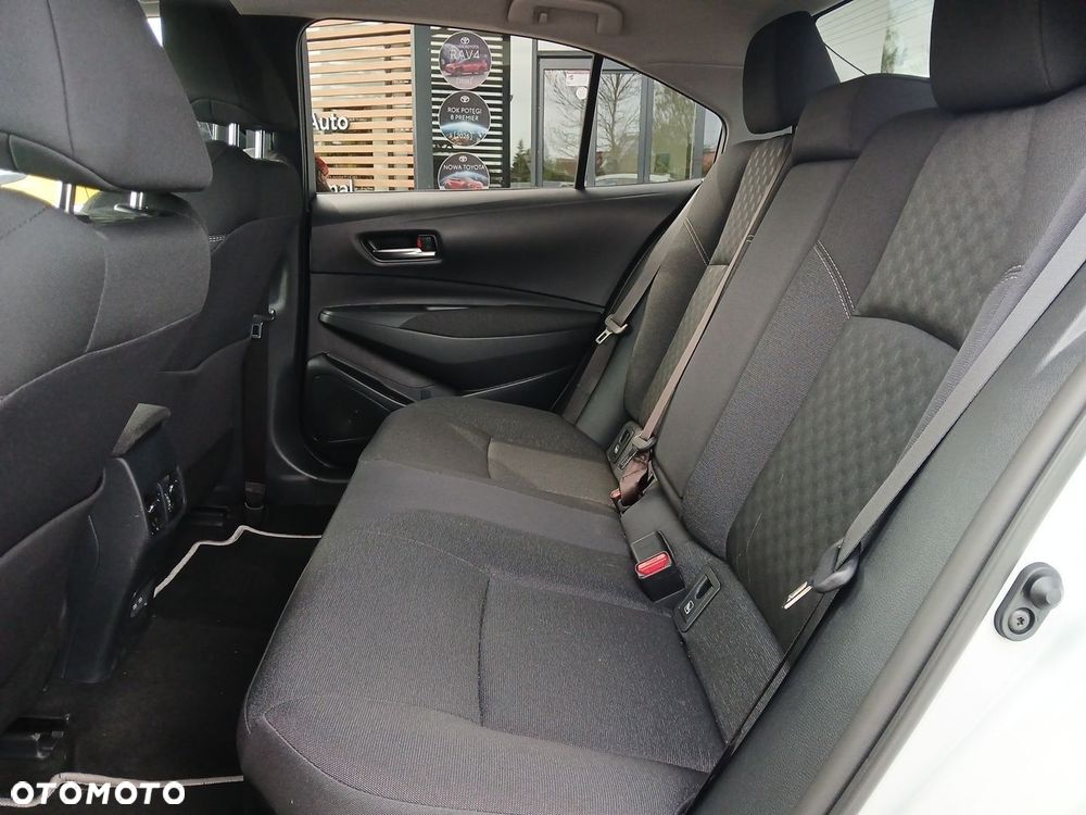 Toyota Corolla - 15
