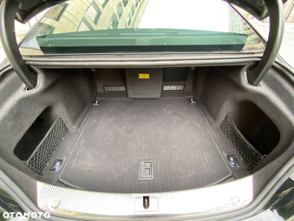 Audi A8 - 25