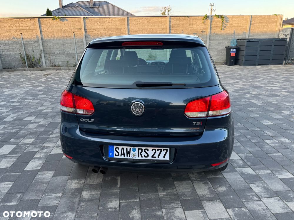 Volkswagen Golf - 20