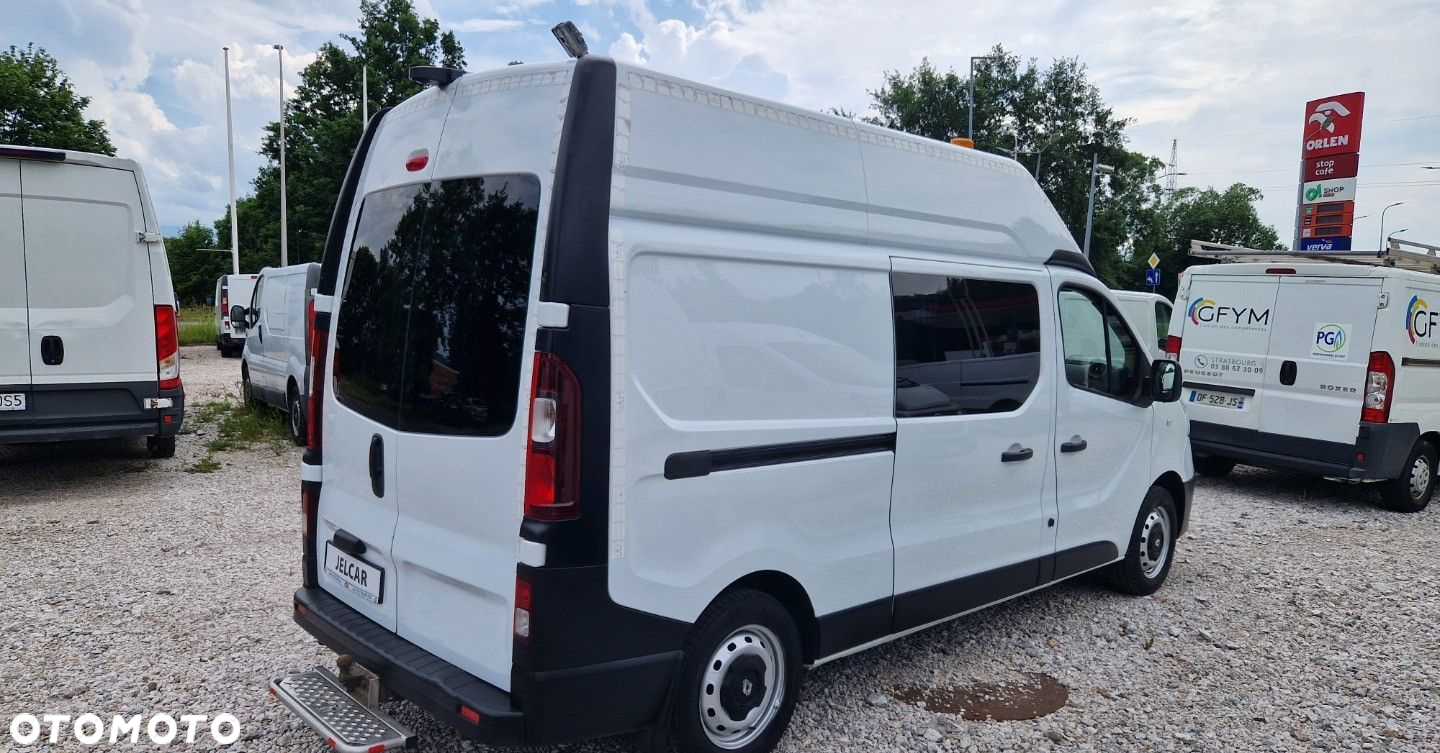 Renault Trafic - 21