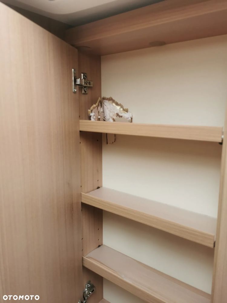 Burstner Averso Comfort 460LT - 37