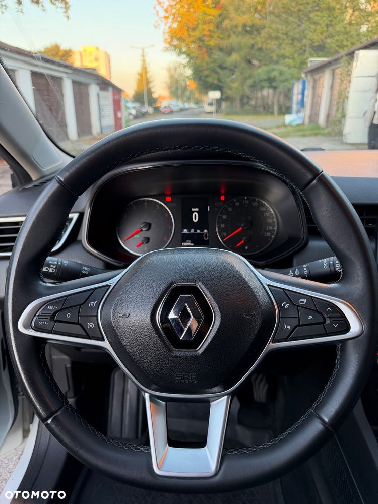 Renault Clio - 9