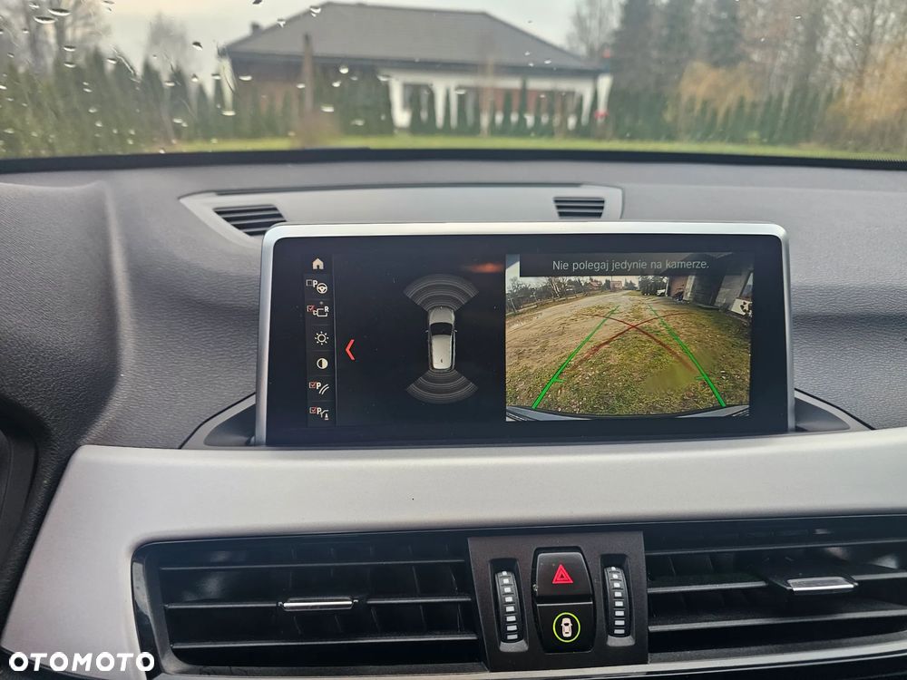 BMW X1 sDrive18d Advantage - 17