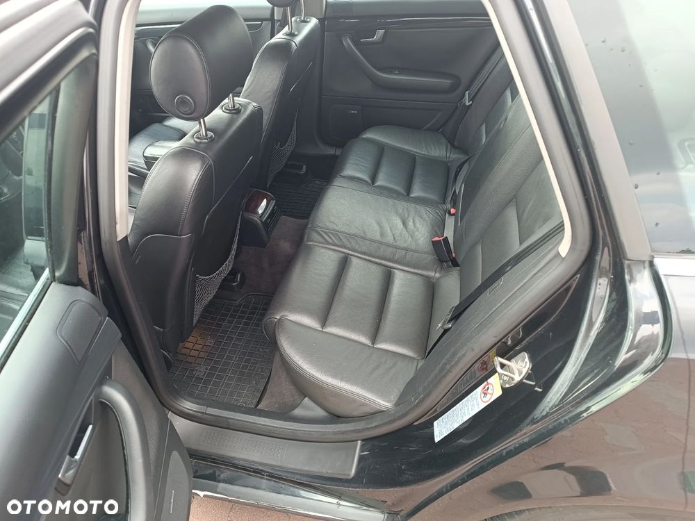 Audi A4 Avant 2.5 TDI Quattro - 2
