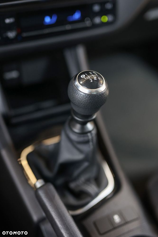 Toyota Auris - 27