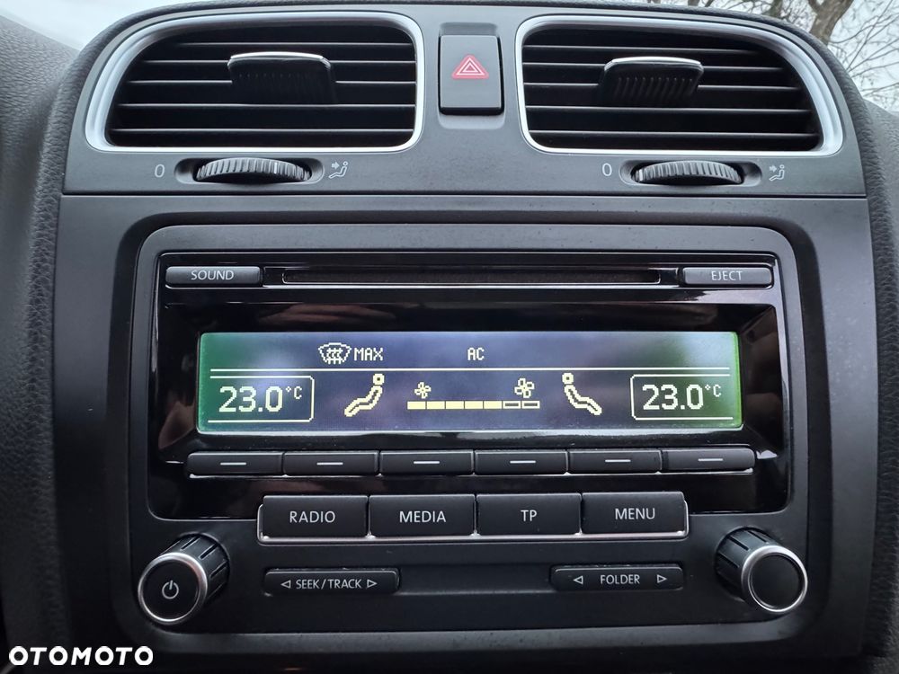 Volkswagen Golf - 17