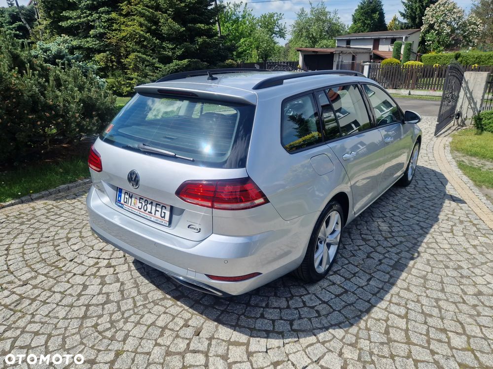 Volkswagen Golf 1.6 TDI SCR DSG Comfortline - 8