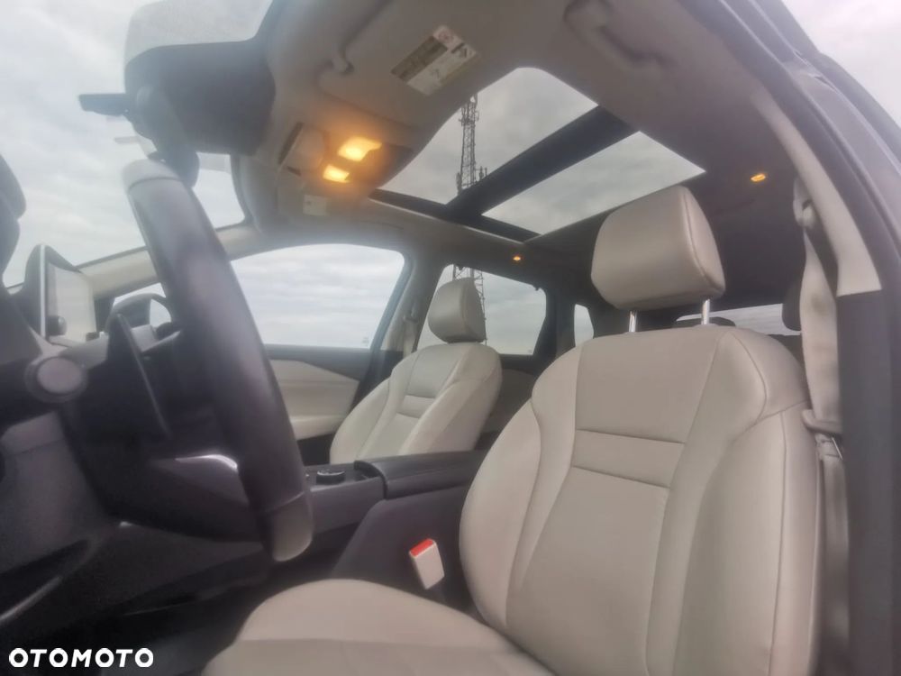 Nissan Rogue - 19