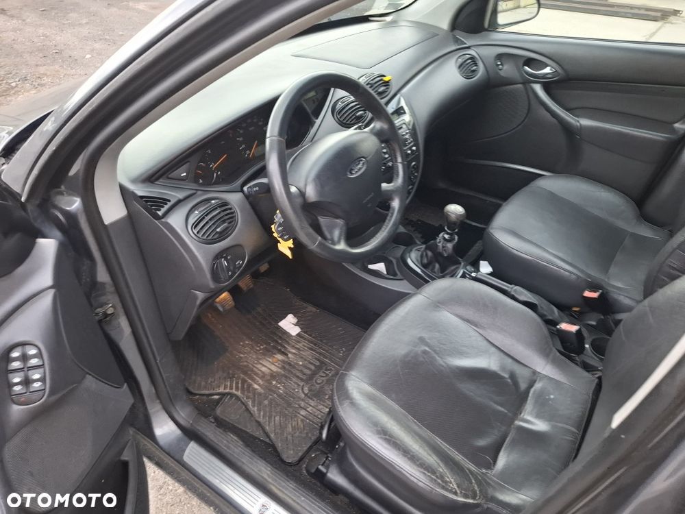 Ford Focus - 5