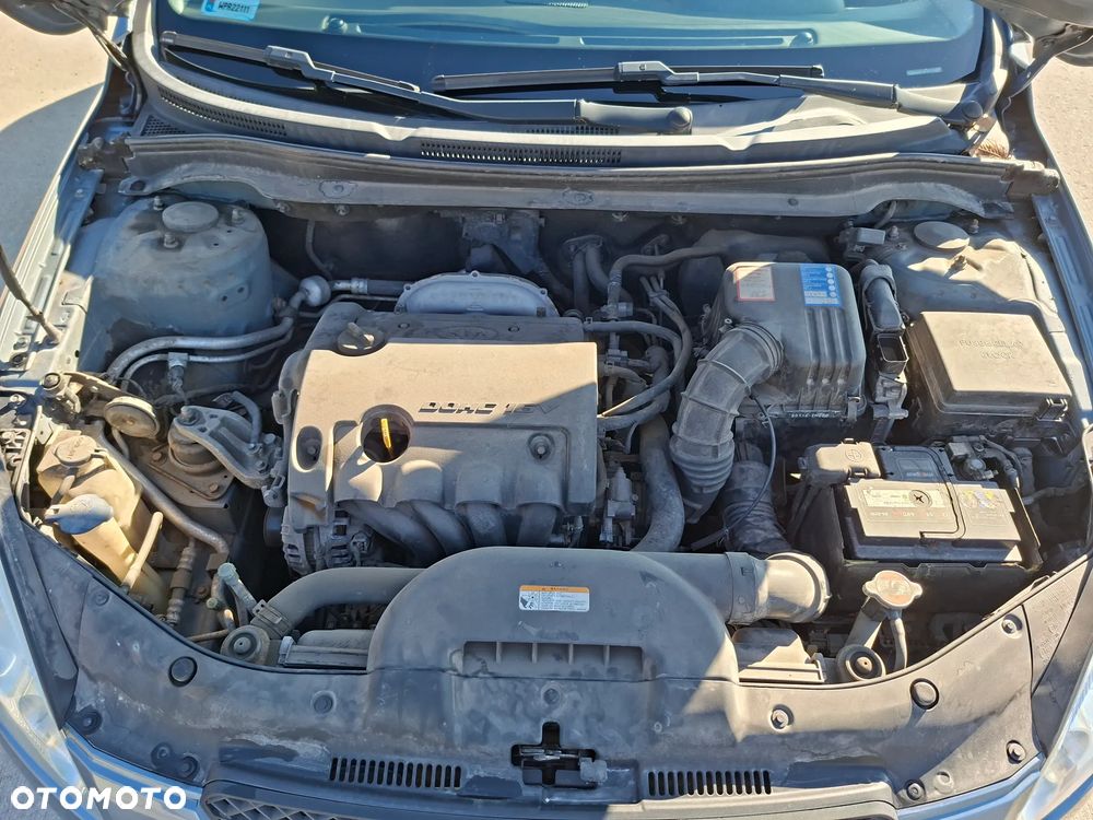 Kia Ceed - 25
