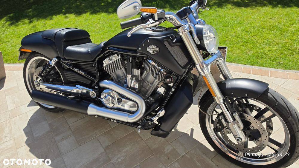 Harley-Davidson V-Rod Muscle - 2