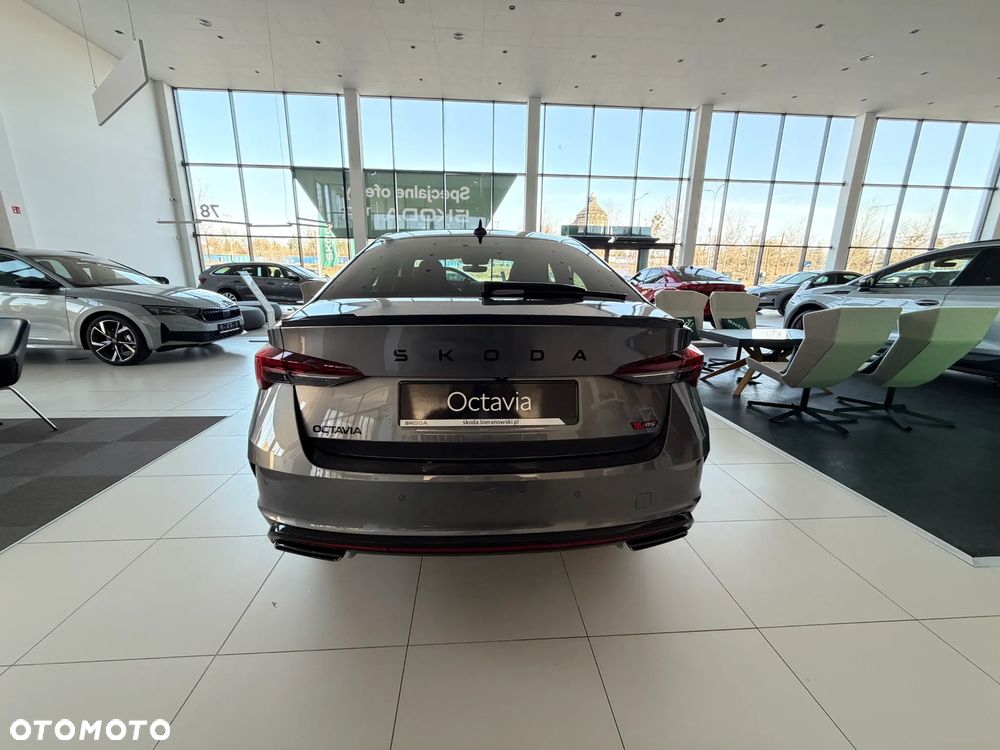 Skoda Octavia 2.0 TSI RS DSG - 7