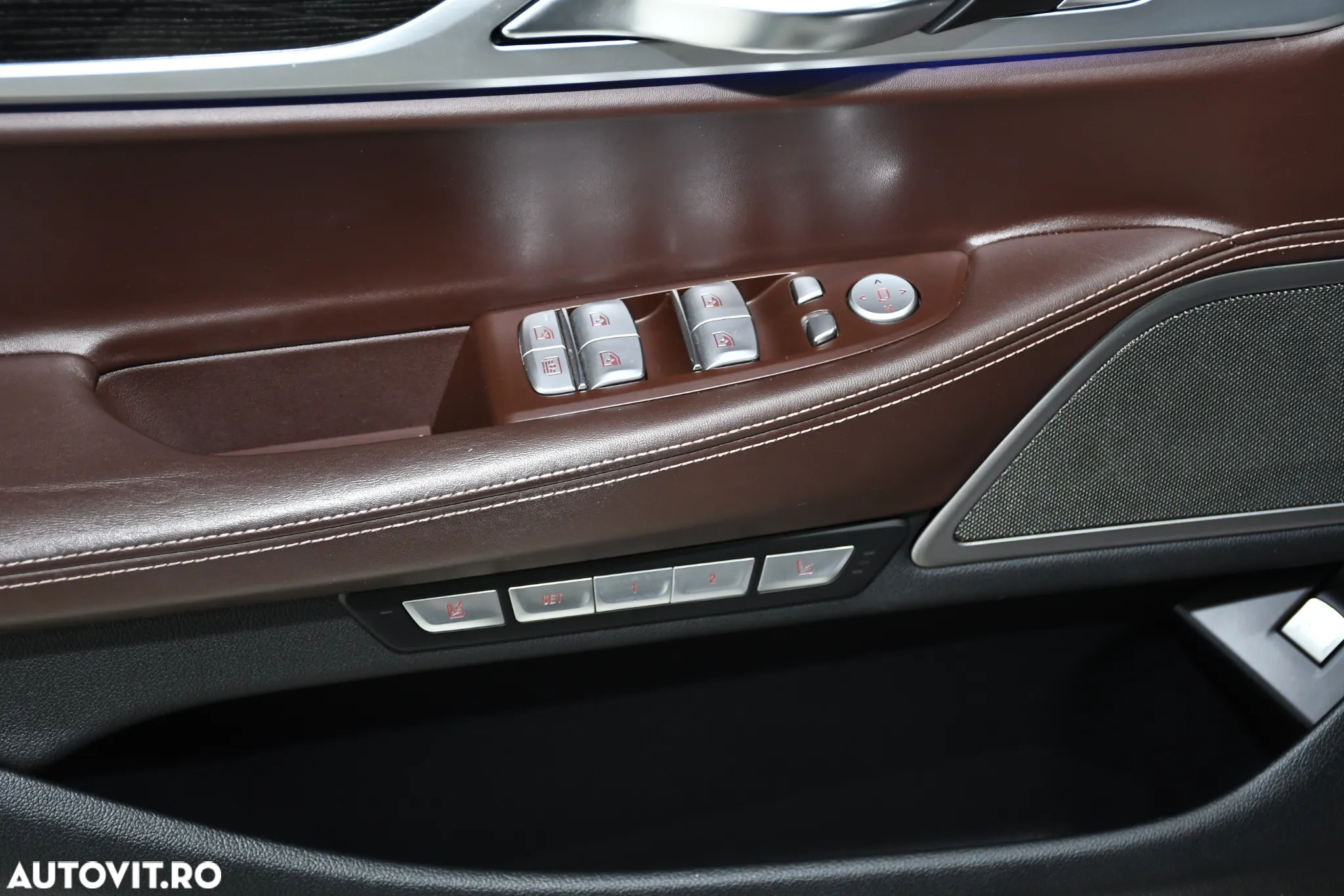 BMW Seria 7 730d xDrive - 33