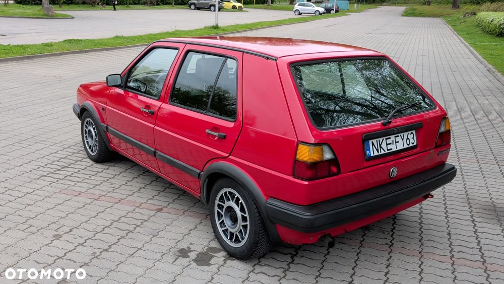 Volkswagen Golf 1.3 - 7