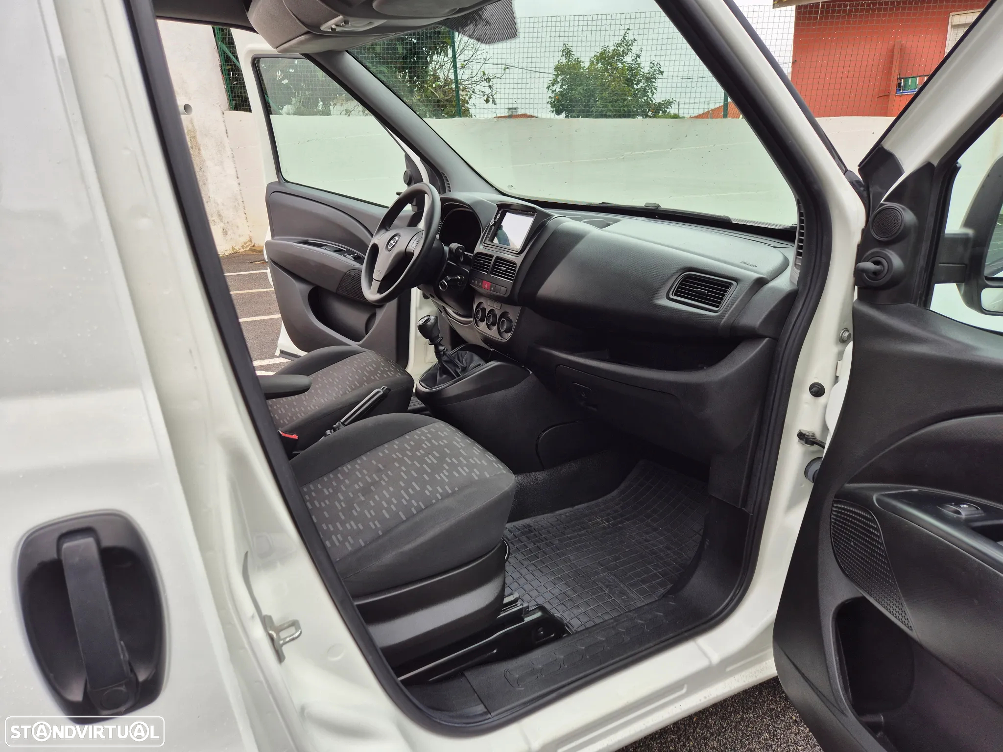 Fiat Doblo / Combo 1,6 cdti 120cv XL L1H2 - 8