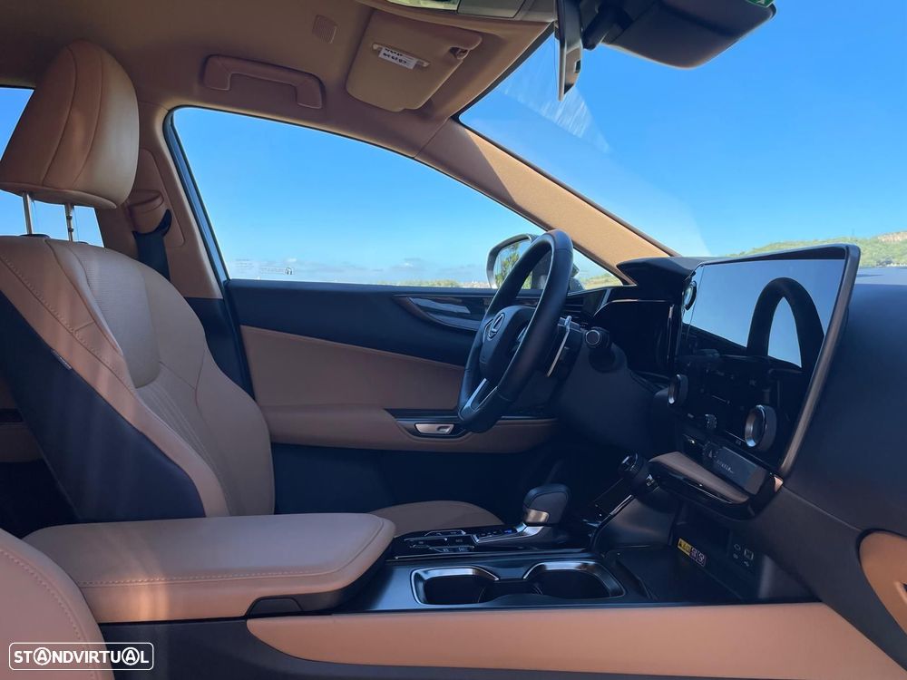 Lexus NX 450h+ - 14