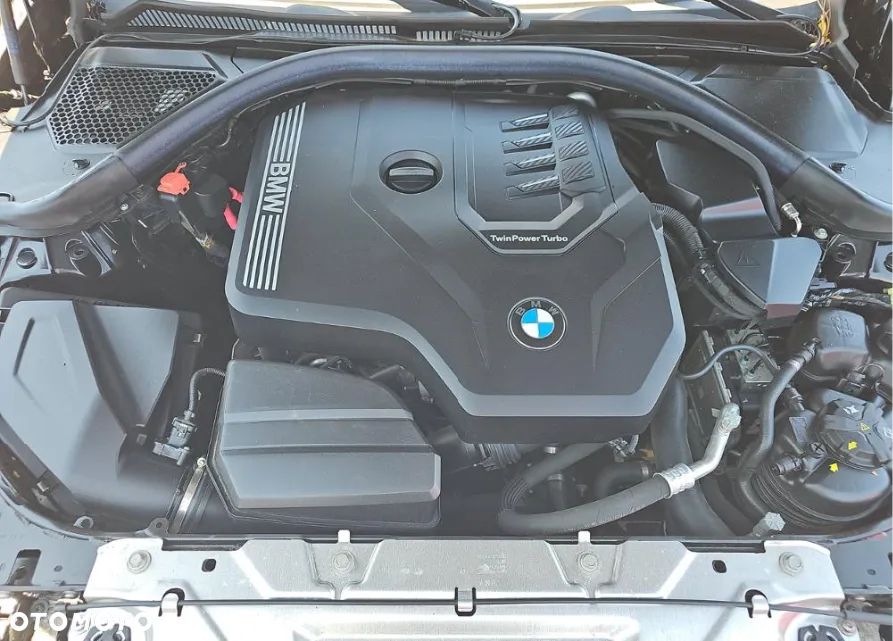 BMW Seria 3 330i xDrive M Sport - 13