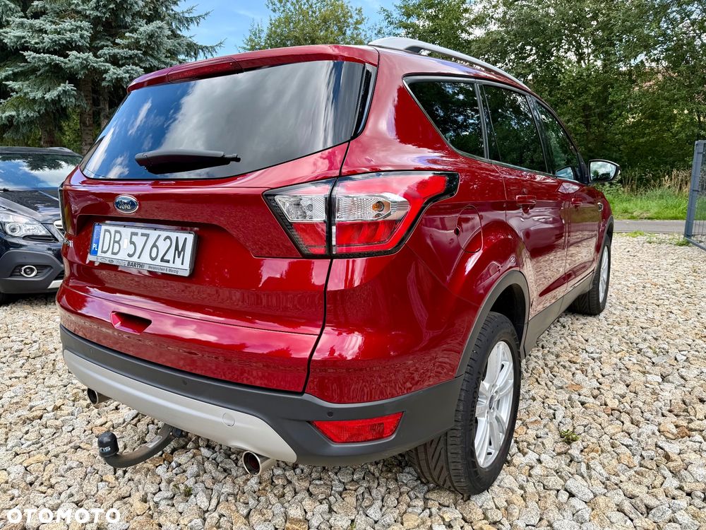 Ford Kuga 1.5 EcoBoost 2x4 Titanium - 5