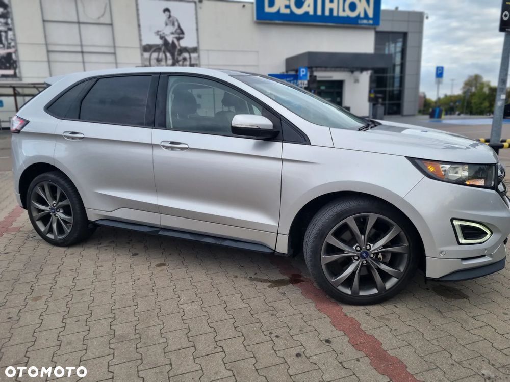 Ford Edge - 2