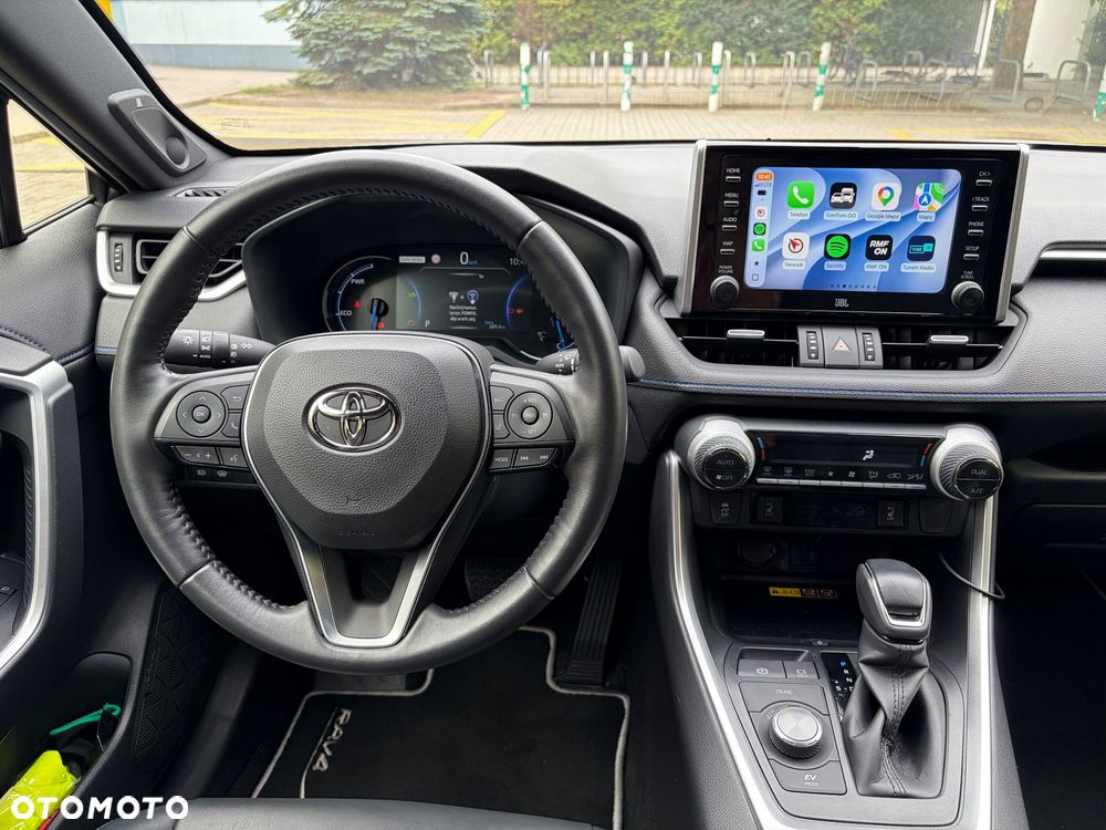 Toyota RAV4 - 25