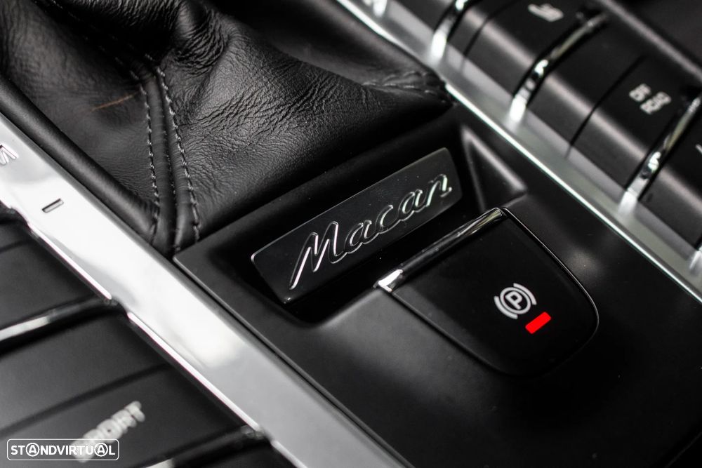 Porsche Macan S - 25