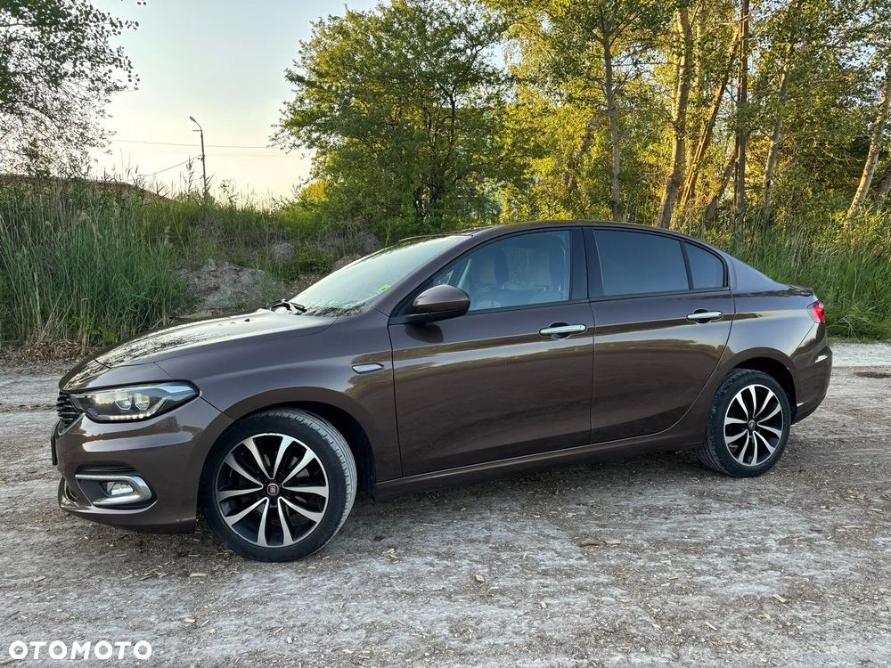 Fiat Tipo 1.4 16V Lounge - 1