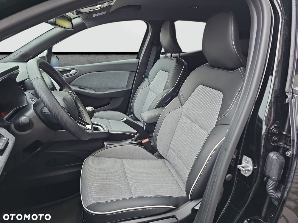 Renault Clio 1.0 TCe Techno - 12