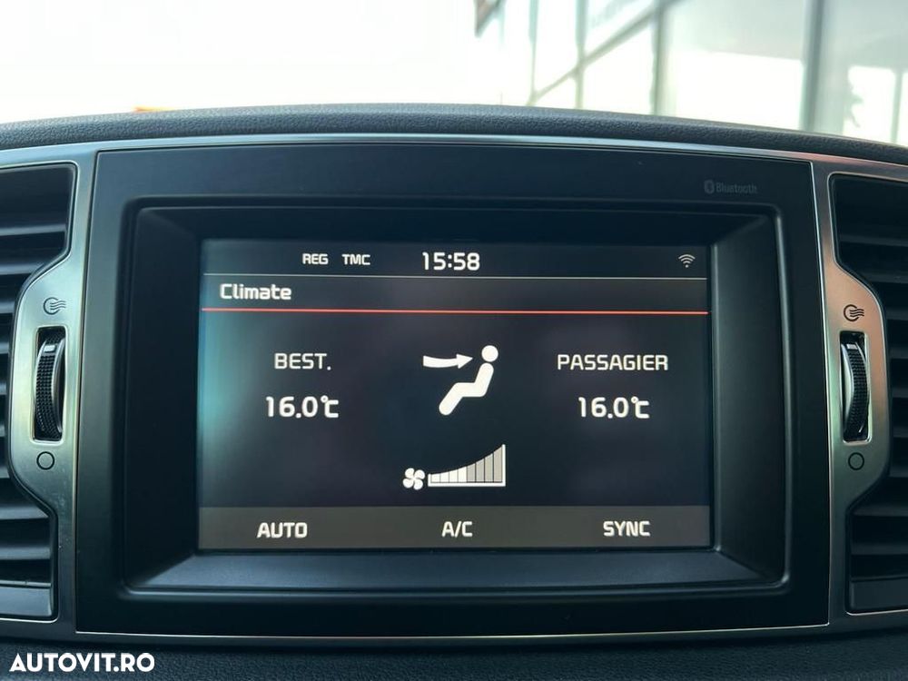 Kia Sportage 1.6 GDI 2WD Fifa World Cup Edition - 15