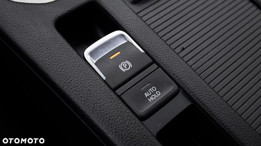 Volkswagen Passat 2.0 TDI EVO Essence - 18