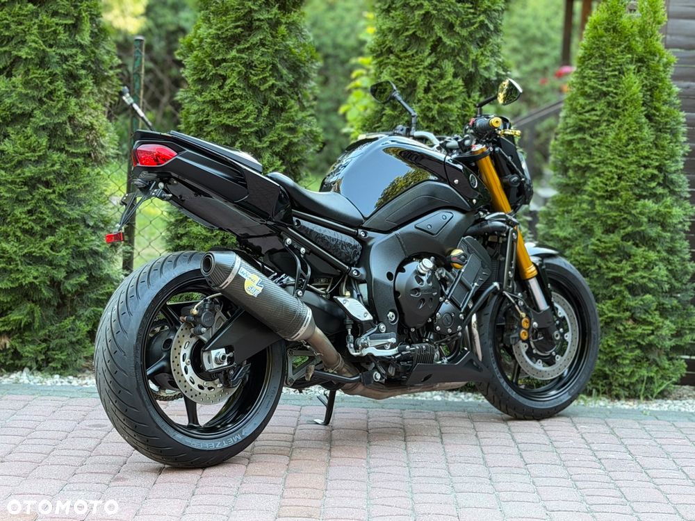 Yamaha FZ8 - 4