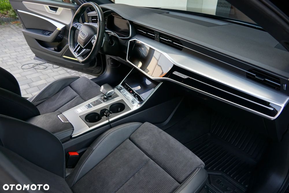 Audi A6 Avant 55 TFSI e Quattro Sport S tronic - 12