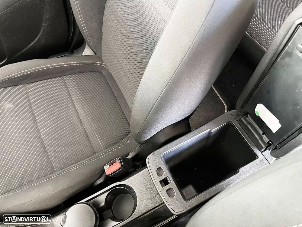 Fiat Tipo Station Wagon 1.3 M-Jet Lounge - 16