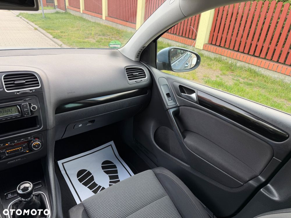 Volkswagen Golf 1.6 Edition - 26