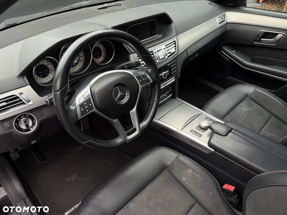 Mercedes-Benz Klasa E 250 CDI 7G-TRONIC Avantgarde - 30