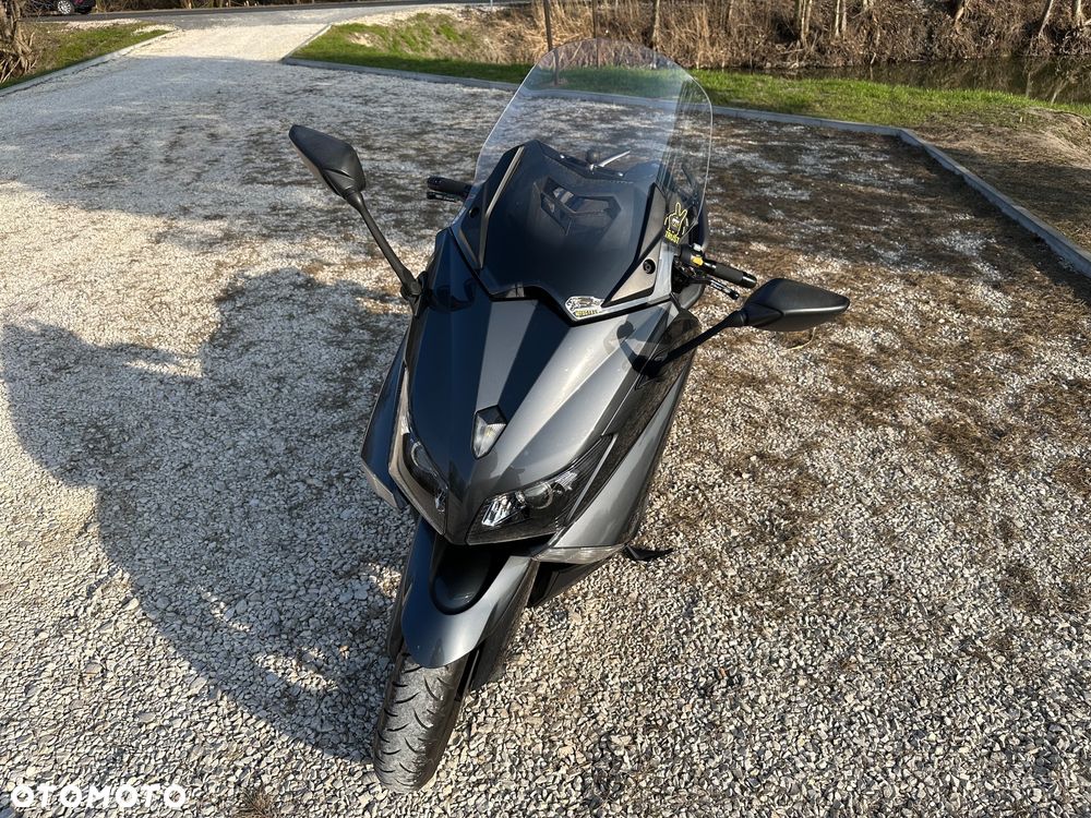 Yamaha Tmax - 5
