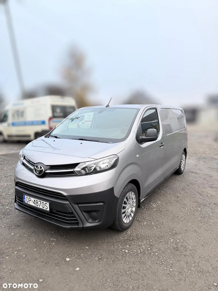 Toyota PROACE - 1