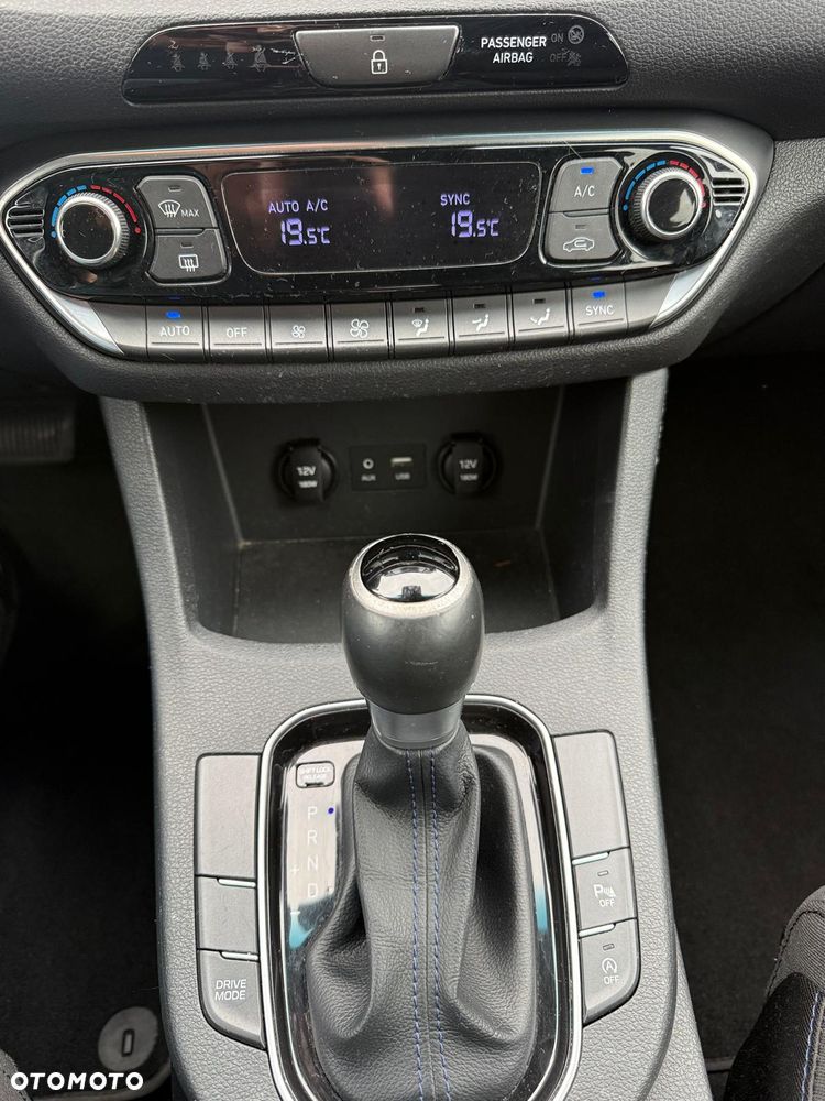 Hyundai i30 1.6 CRDi Comfort - 12