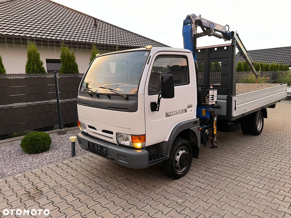 Nissan CABSTAR - 33