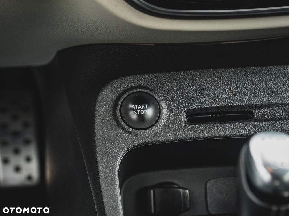 Renault Captur - 26