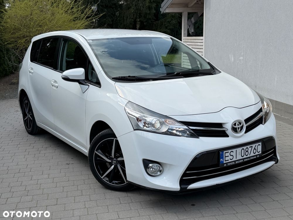 Toyota Verso 1.6 D-4D 5-Sitzer Start/Stop Skyview Edition - 3