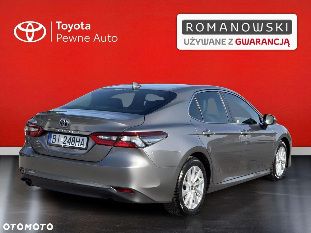 Toyota Camry 2.5 Hybrid Comfort CVT - 2