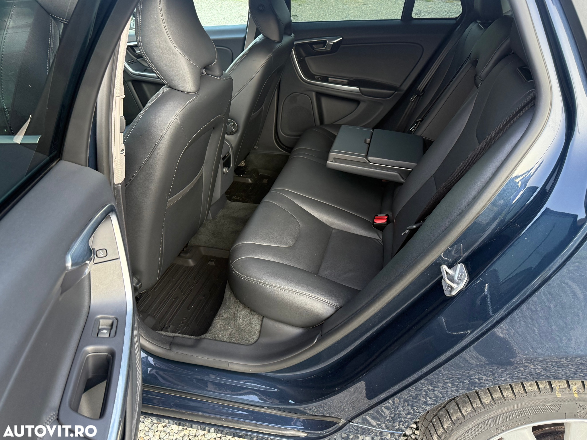 Volvo V60 D2 Start-Stop Momentum - 17