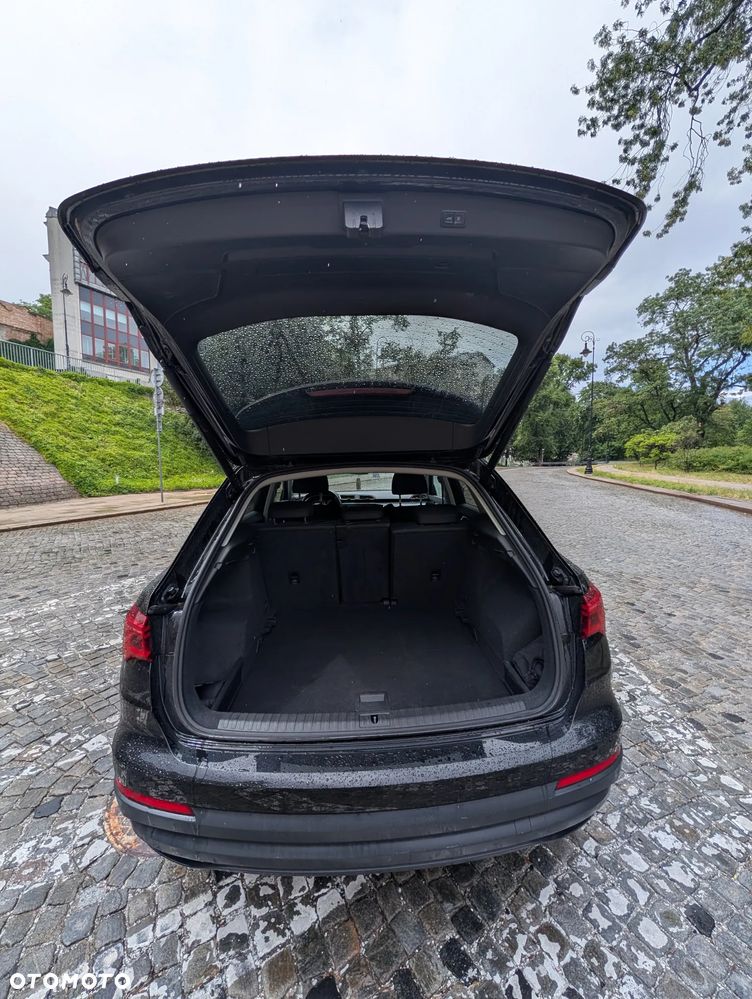 Audi Q3 35 TFSI S tronic - 12