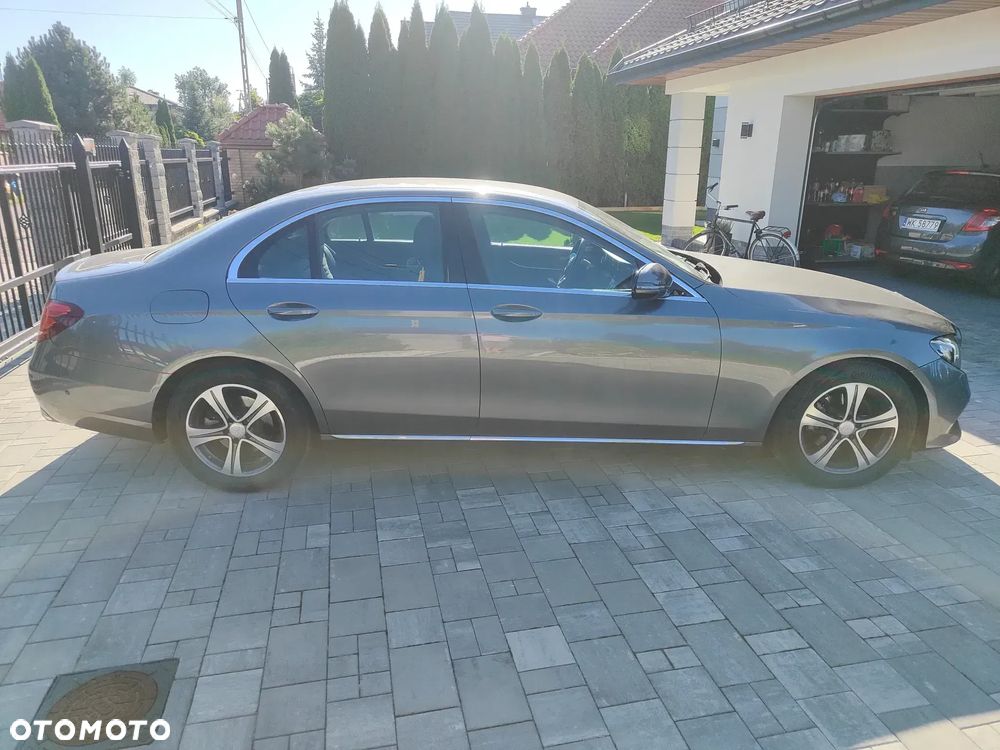 Mercedes-Benz Klasa E 200 9G-TRONIC Exclusive - 10